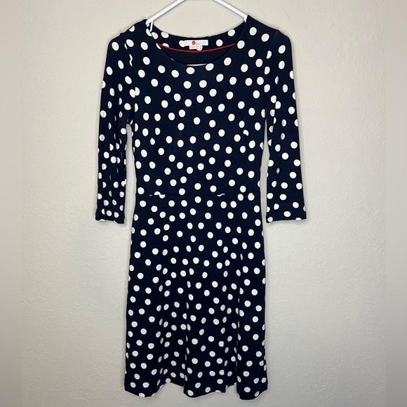 Boden Dresses & Skirts - Boden long sleeve blue/white polka dot size 4 dress